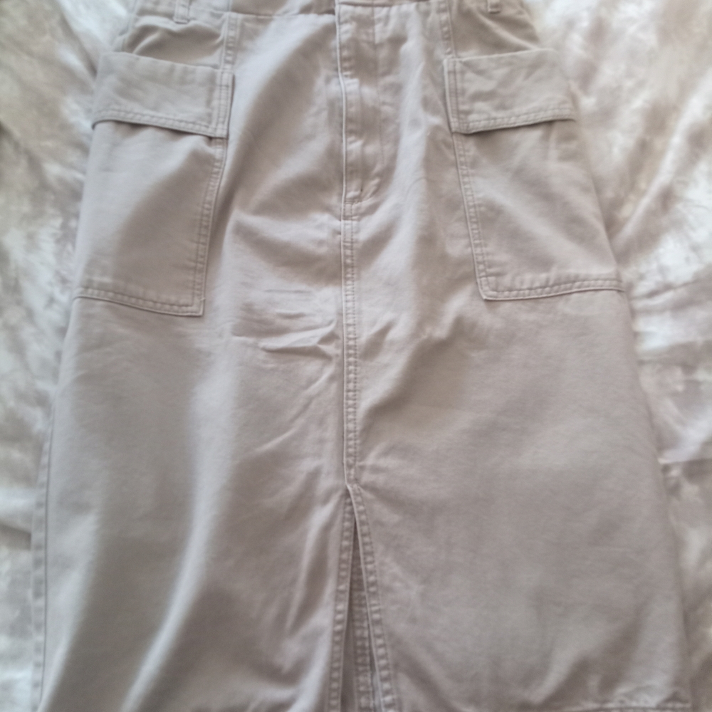 H&M Kacki Pencil Skirt